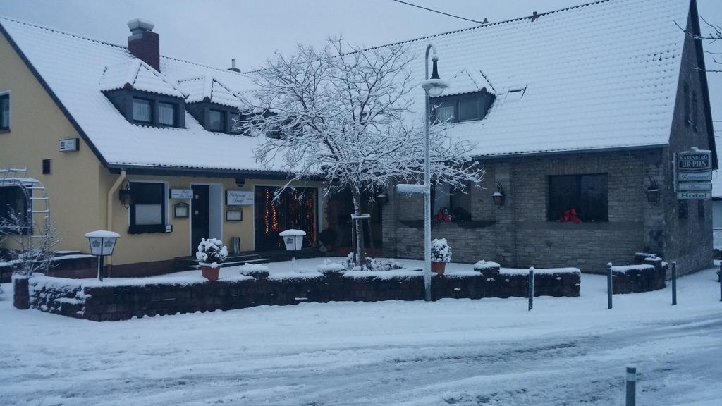 Hotel Am Markt Kleinblittersdorf Exterior photo